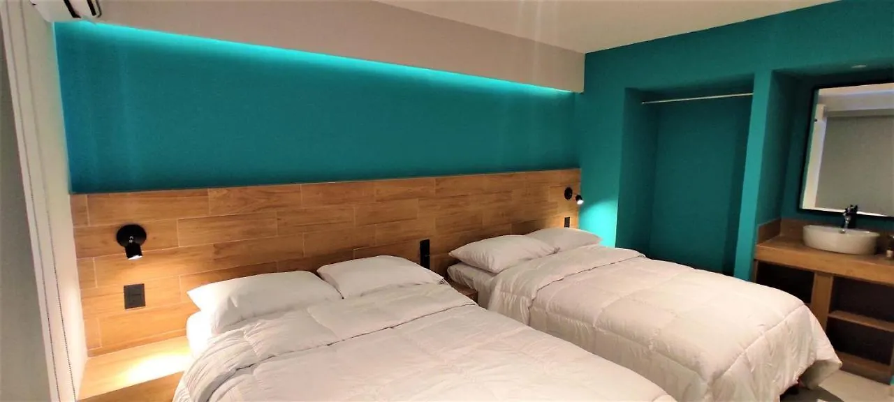 Hotel Kavia מזטלן