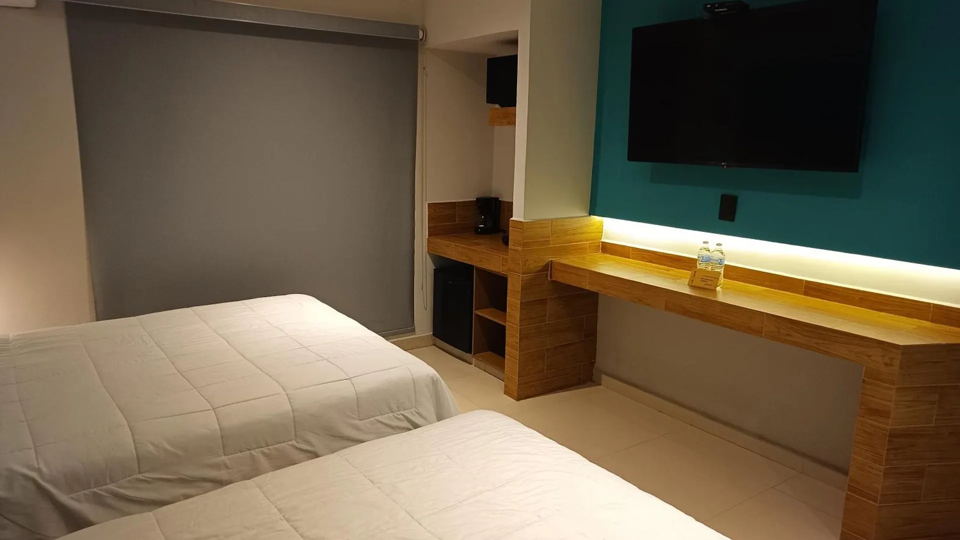 Hotel Kavia מזטלן