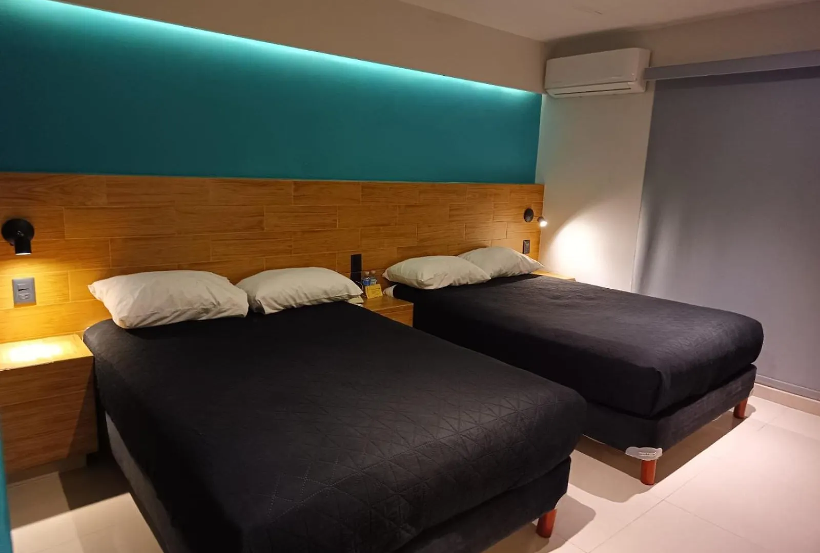 Hotel Kavia מזטלן מקסיקו