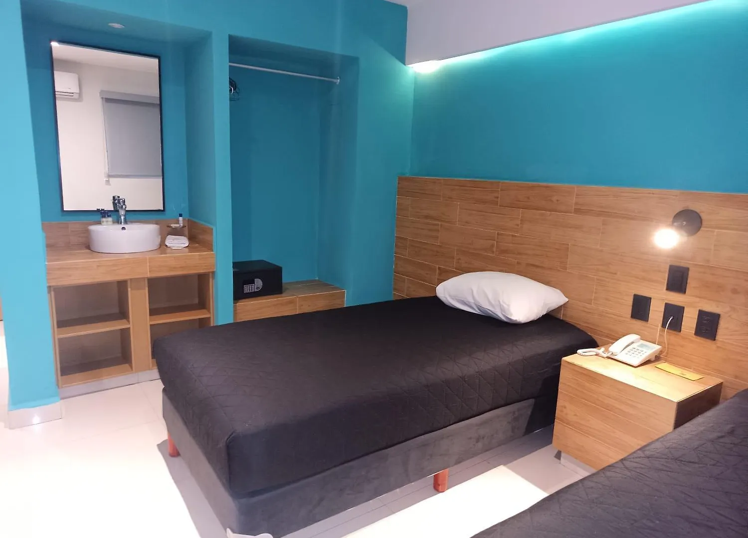 Hotel Kavia מזטלן